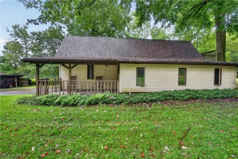 180 Ridgewood Road Medina OH 44281