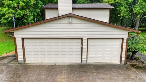 180 Ridgewood Road Medina OH 44281