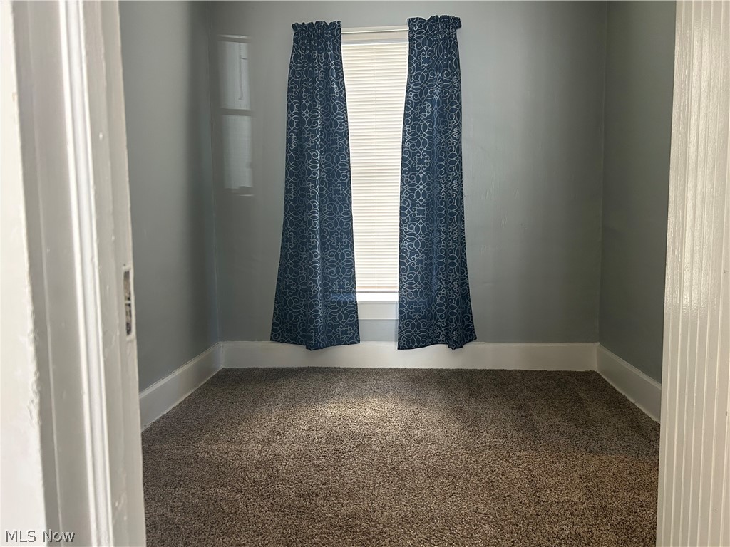 751 Larzelere Avenue Zanesville OH 43701