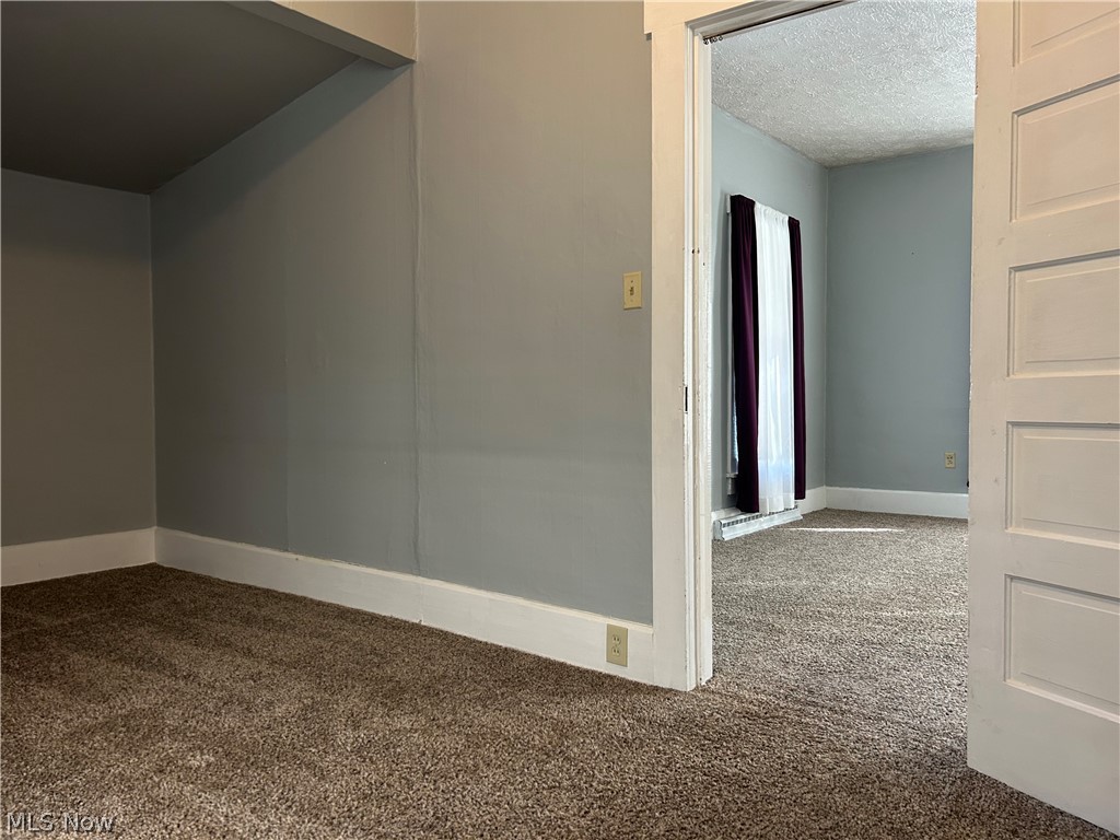 751 Larzelere Avenue Zanesville OH 43701