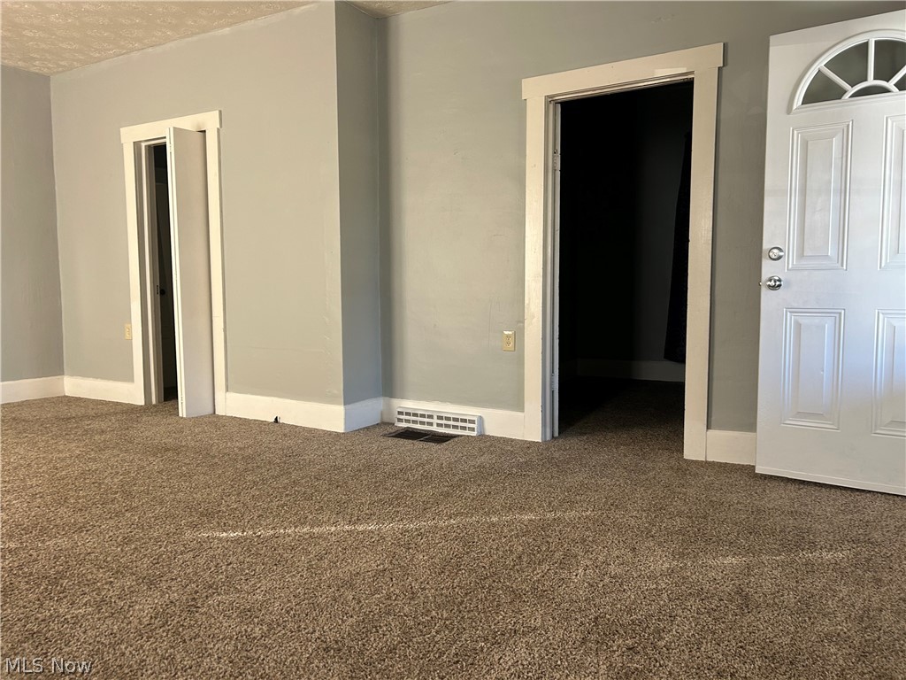 751 Larzelere Avenue Zanesville OH 43701