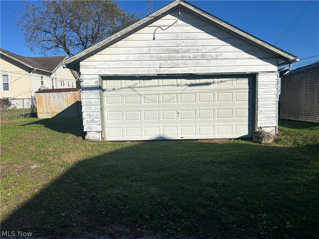 751 Larzelere Avenue Zanesville OH 43701