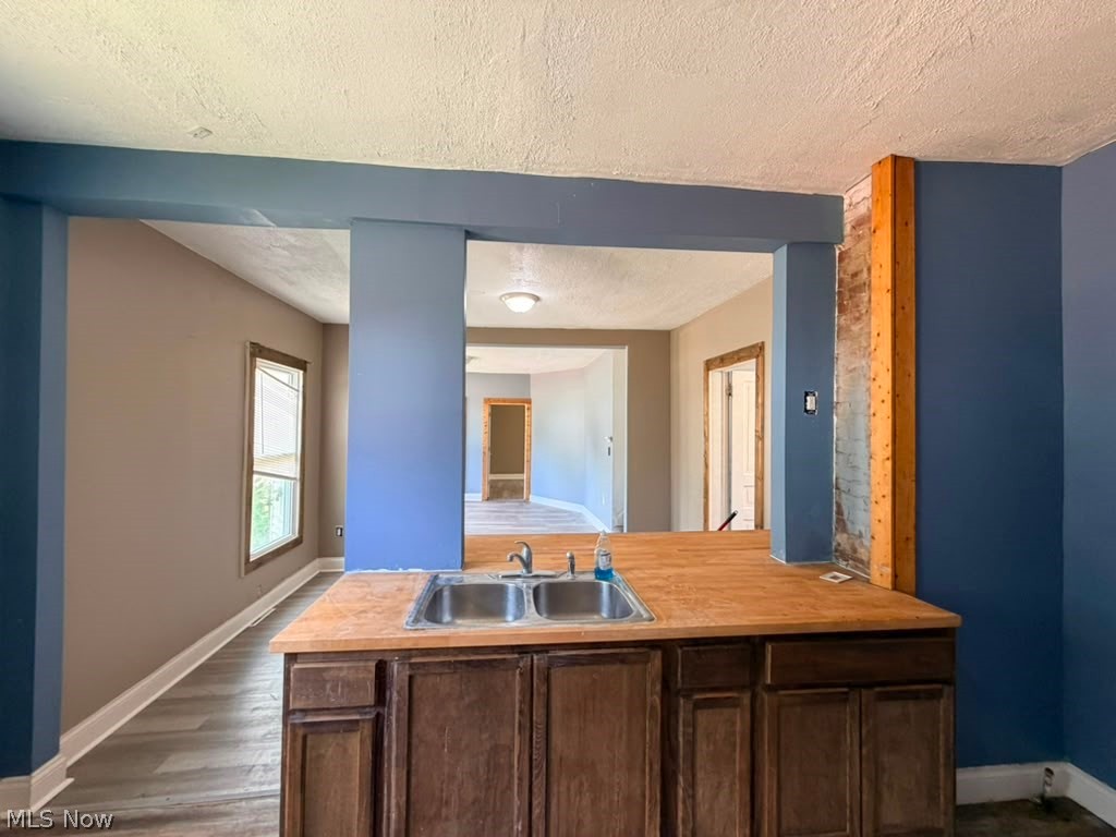 2982 E 67th Street Cleveland OH 44127