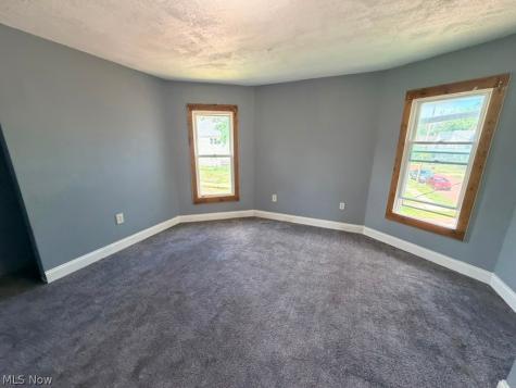 2982 E 67th Street Cleveland OH 44127