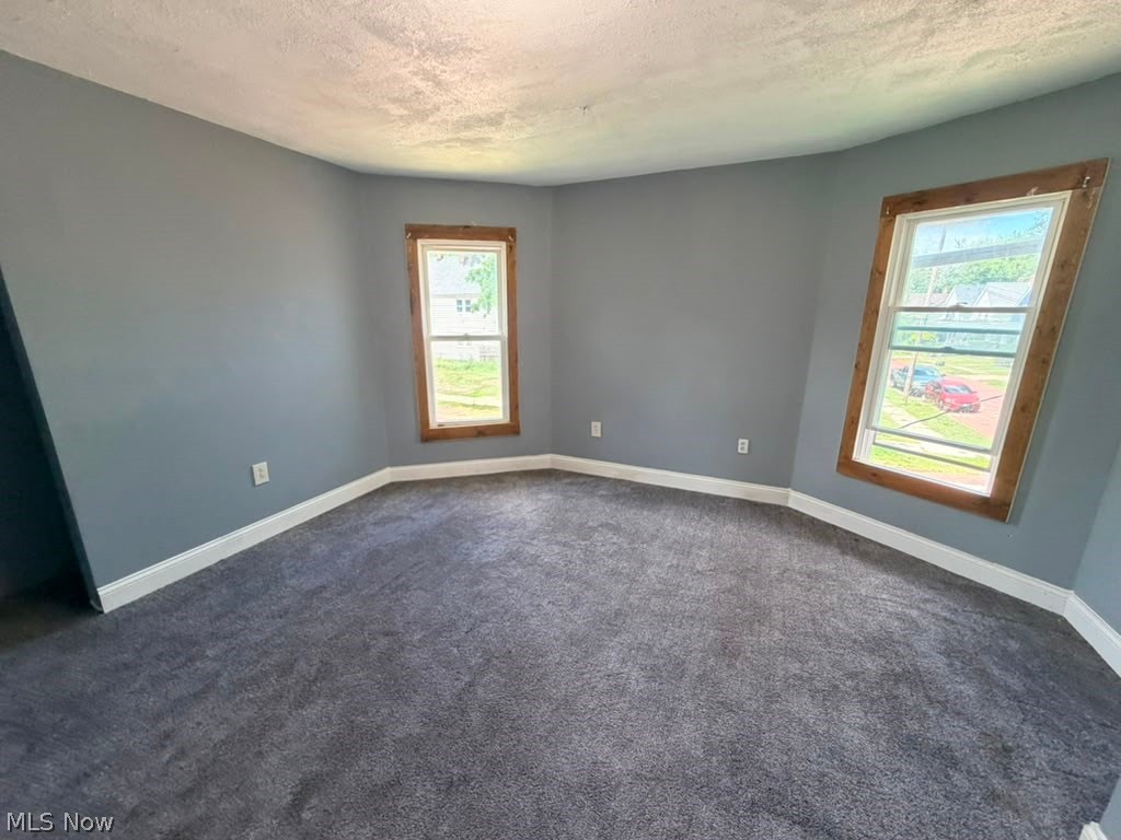 2982 E 67th Street Cleveland OH 44127