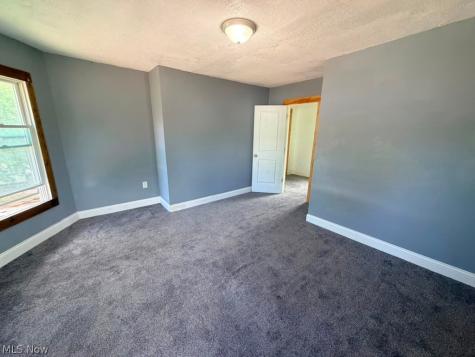 2982 E 67th Street Cleveland OH 44127