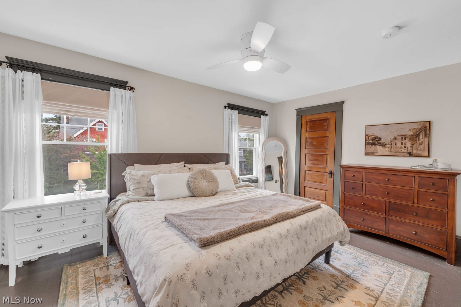 1469 Spring Garden Avenue Lakewood OH 44107