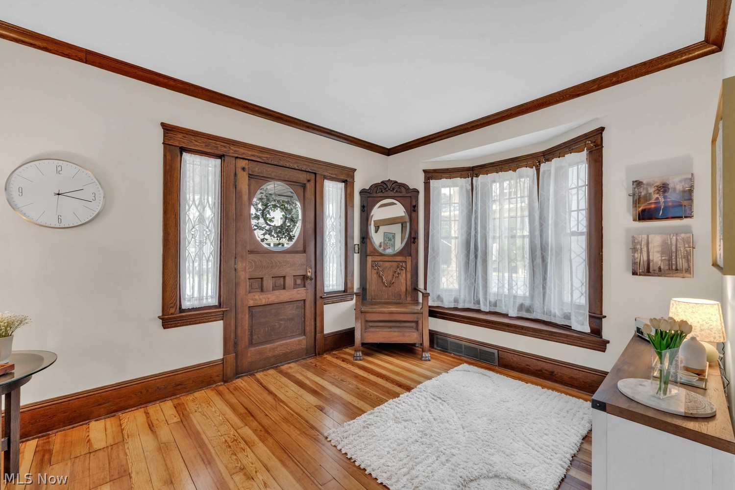 1469 Spring Garden Avenue Lakewood OH 44107