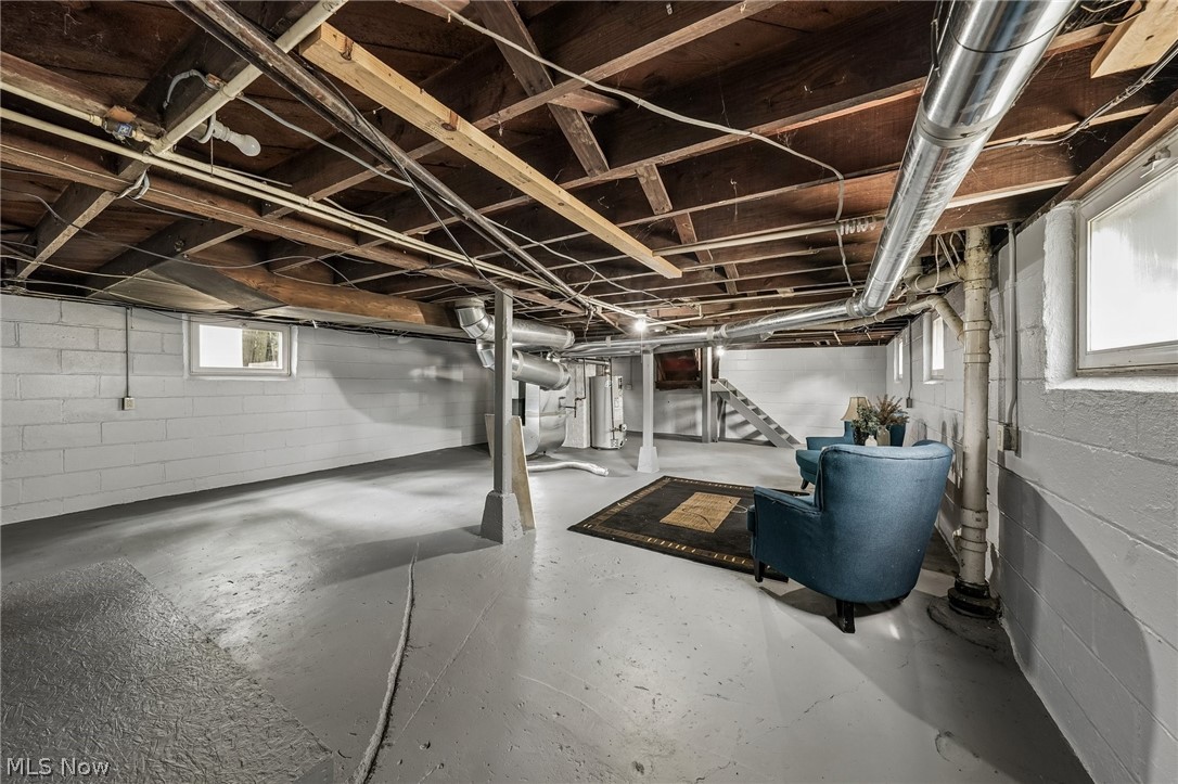 27 Water Street Geneva OH 44041