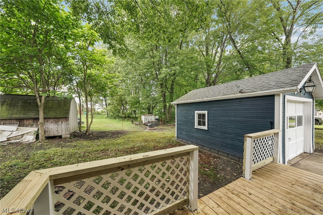 27 Water Street Geneva OH 44041