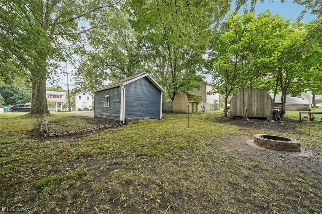 27 Water Street Geneva OH 44041