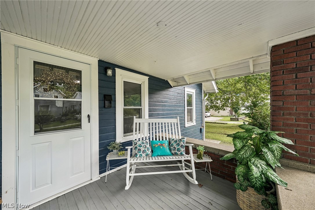27 Water Street Geneva OH 44041