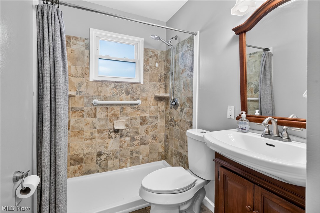 4429 Burkey Road Austintown OH 44515