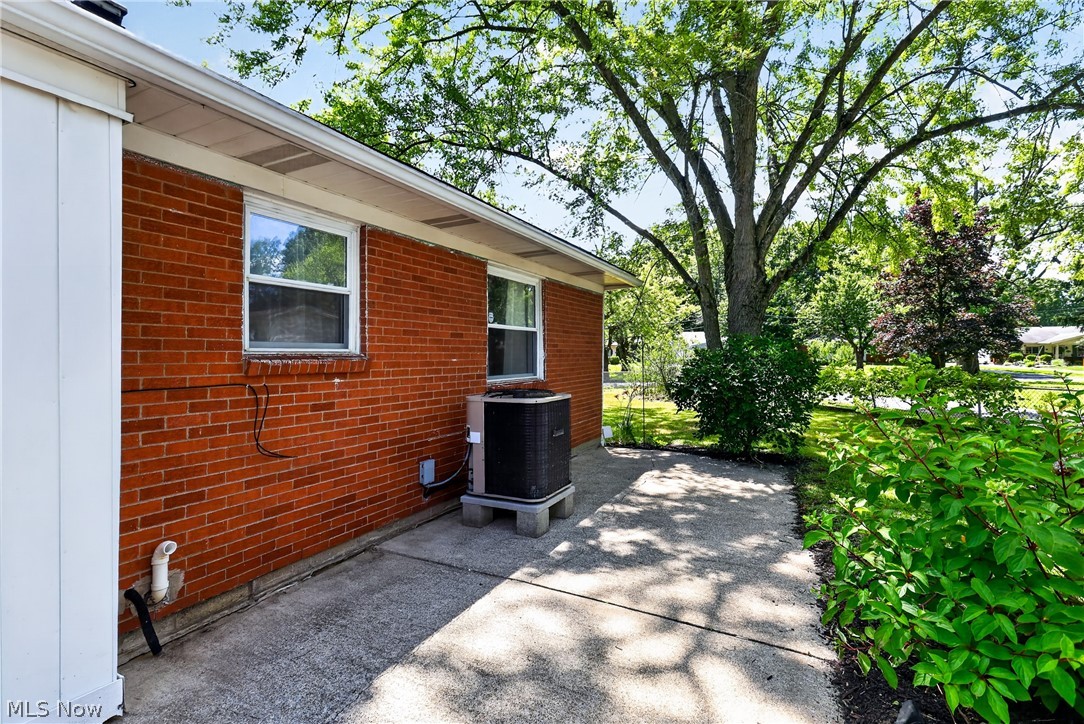 4429 Burkey Road Austintown OH 44515