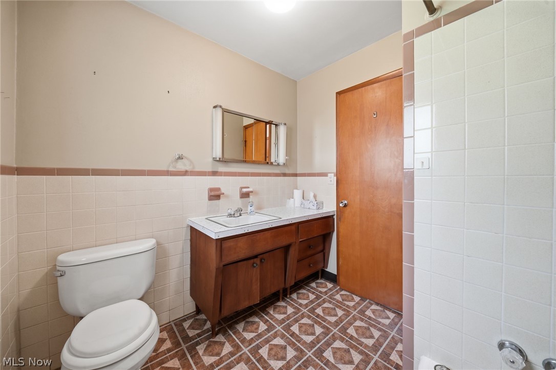 1471 Debra Drive Ashtabula OH 44004