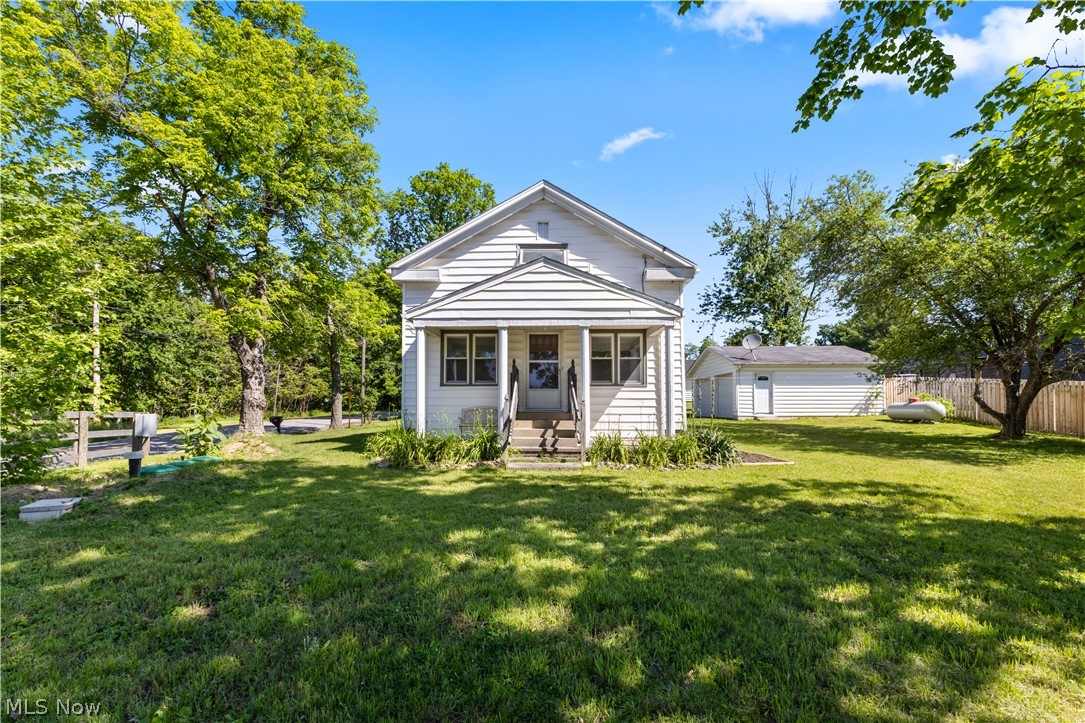 3080 County Road 33 Wintersville OH 43953
