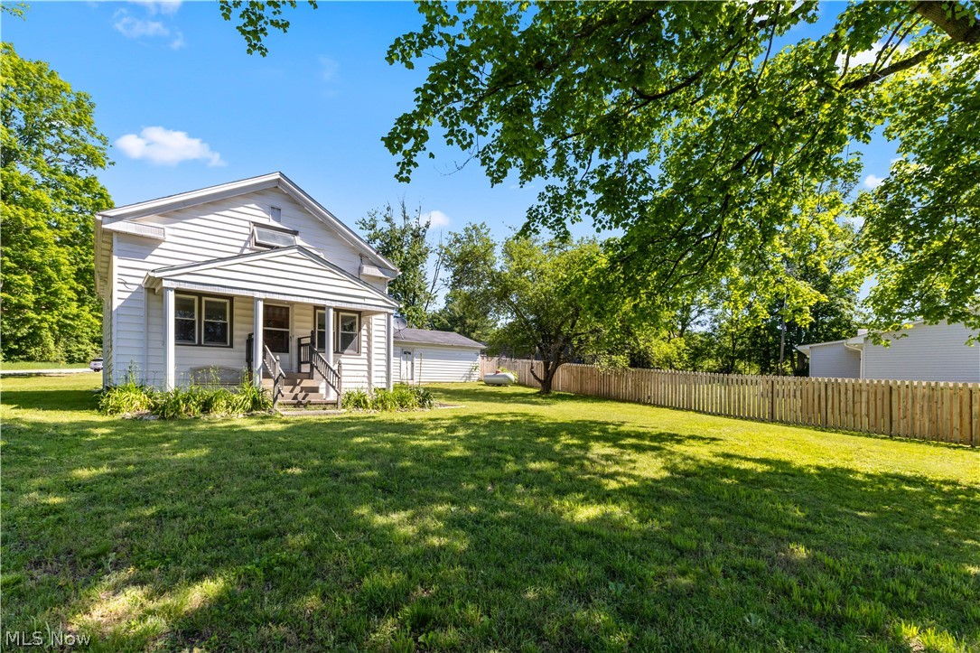 3080 County Road 33 Wintersville OH 43953