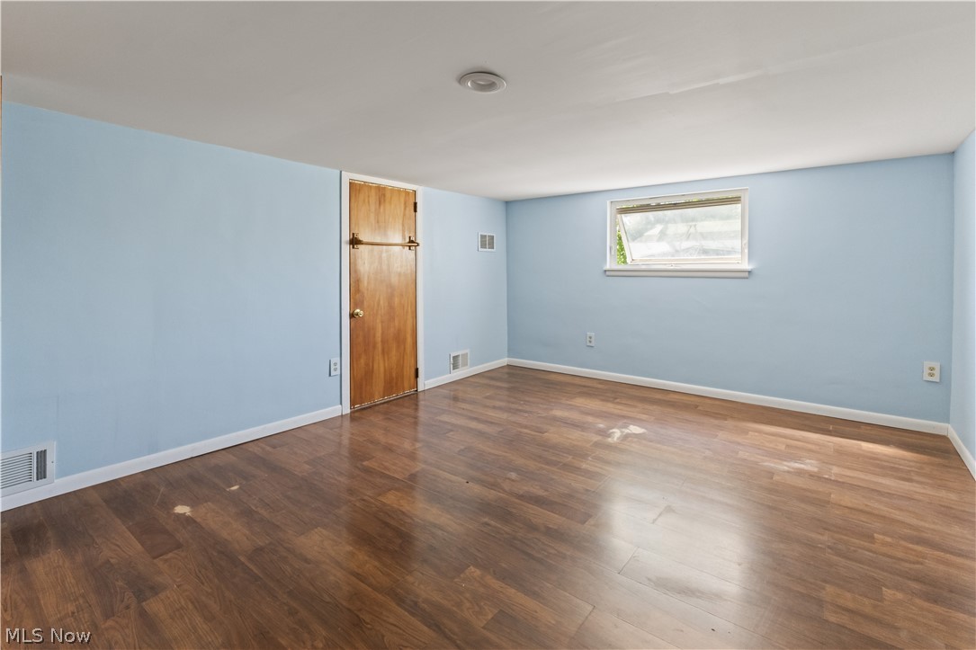 3080 County Road 33 Wintersville OH 43953