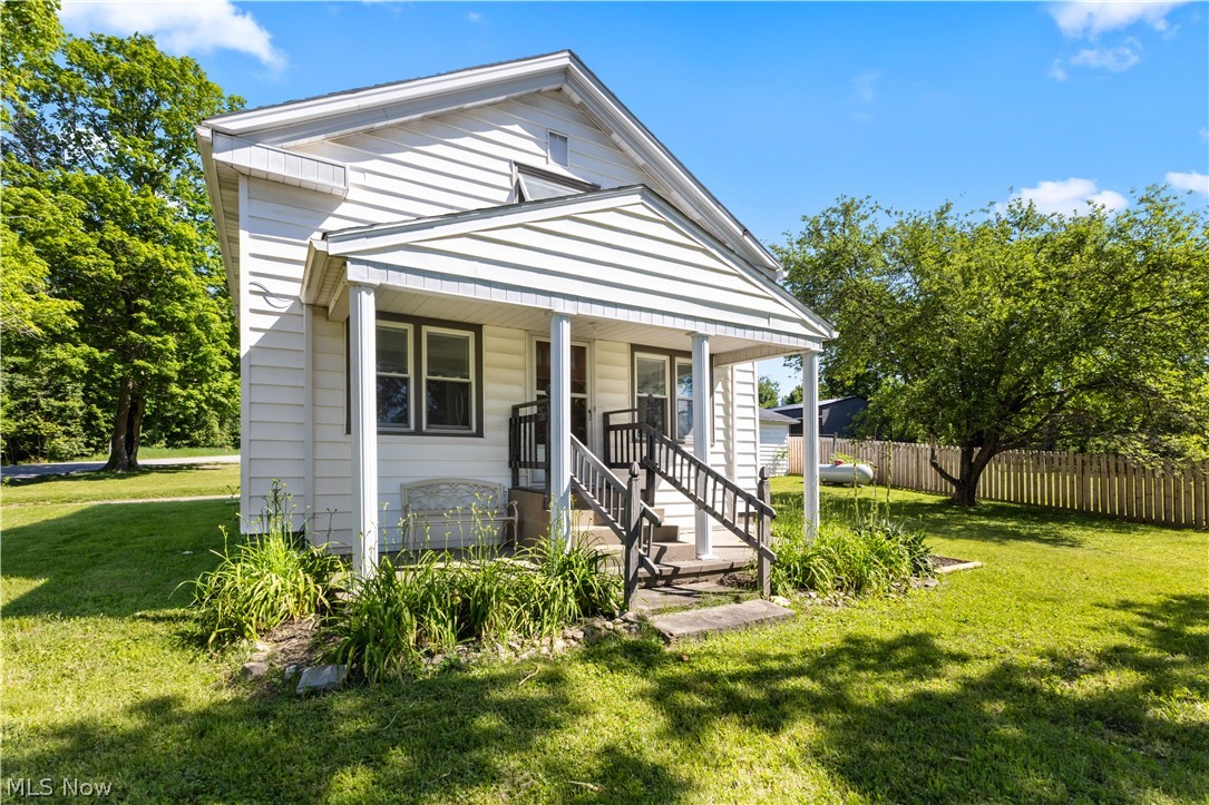 3080 County Road 33 Wintersville OH 43953