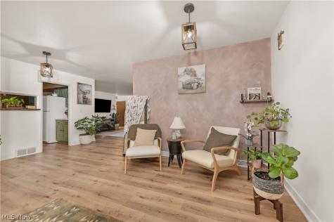 700 Harris Road Sheffield Lake OH 44054