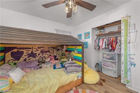 700 Harris Road Sheffield Lake OH 44054