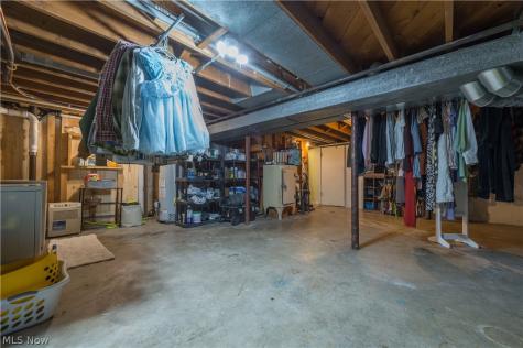700 Harris Road Sheffield Lake OH 44054