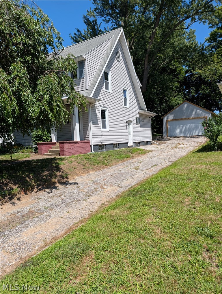 187 Gillett Street Painesville OH 44077