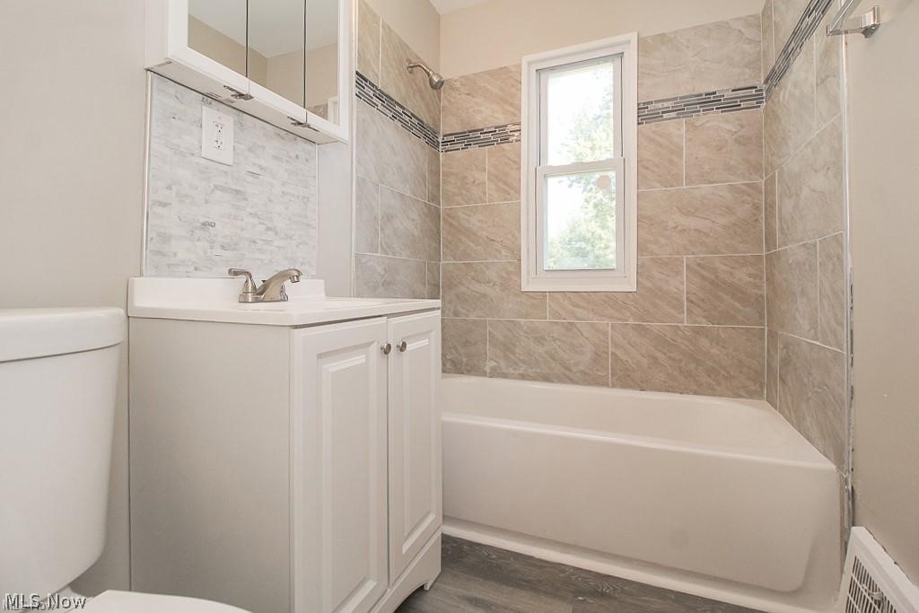 16713 Lotus Drive Cleveland OH 44128