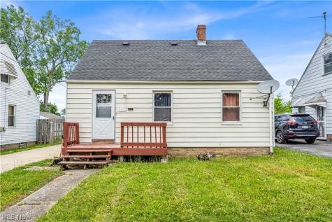 16713 Lotus Drive Cleveland OH 44128