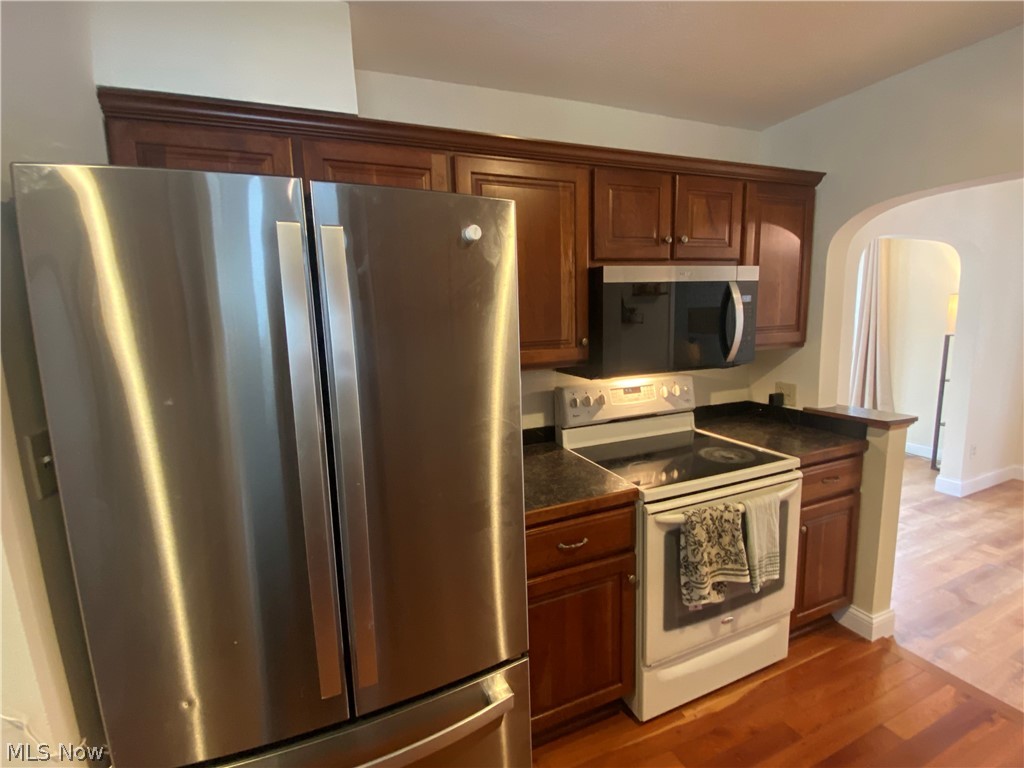 355 E Dresden Avenue Akron OH 44301