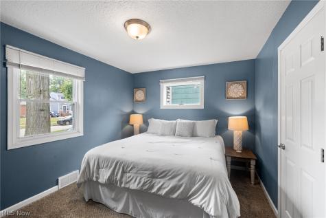 1558 Empire Road Wickliffe OH 44092
