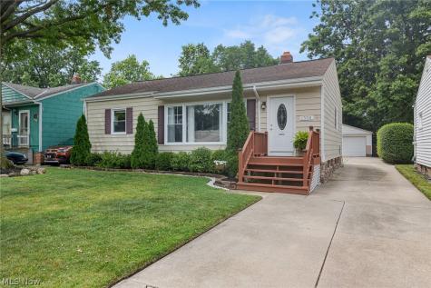 1558 Empire Road Wickliffe OH 44092
