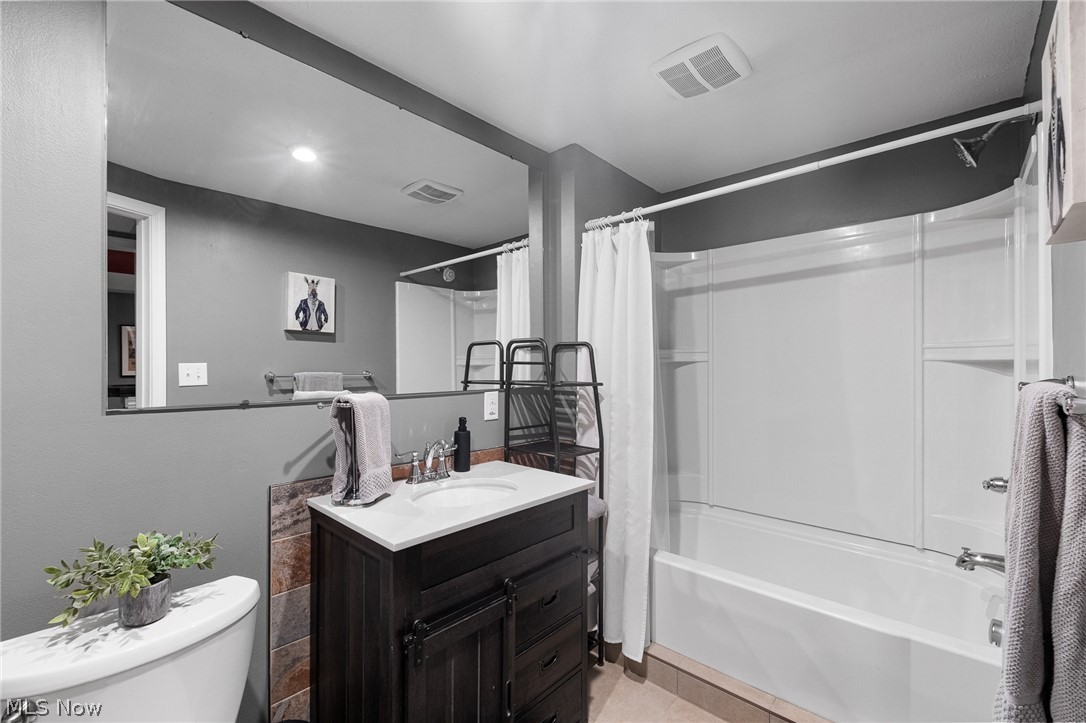 1558 Empire Road Wickliffe OH 44092