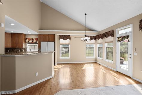 190 Cobblestone Court Berea OH 44017