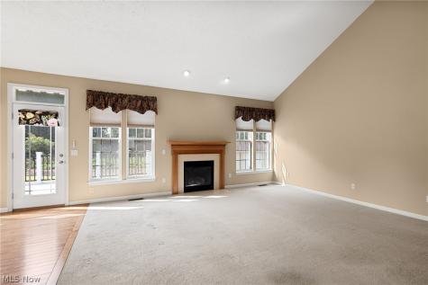 190 Cobblestone Court Berea OH 44017