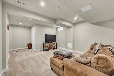 38777 Country Club Drive Avon OH 44011