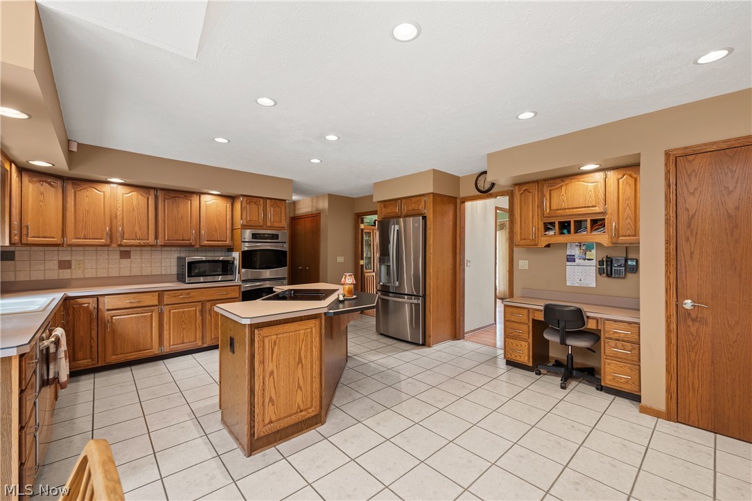 6683 Tudor Circle North Royalton OH 44133
