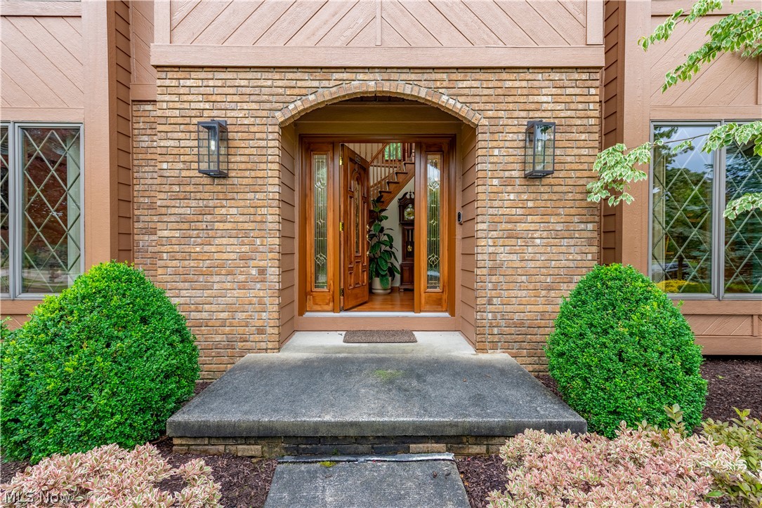 6683 Tudor Circle North Royalton OH 44133