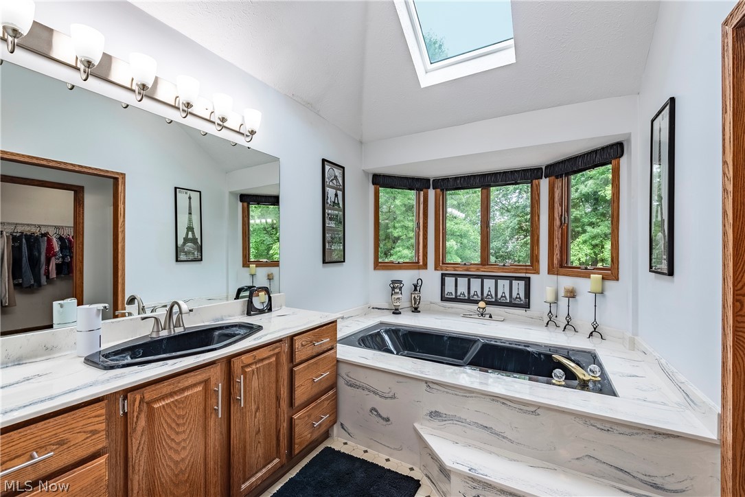 6683 Tudor Circle North Royalton OH 44133