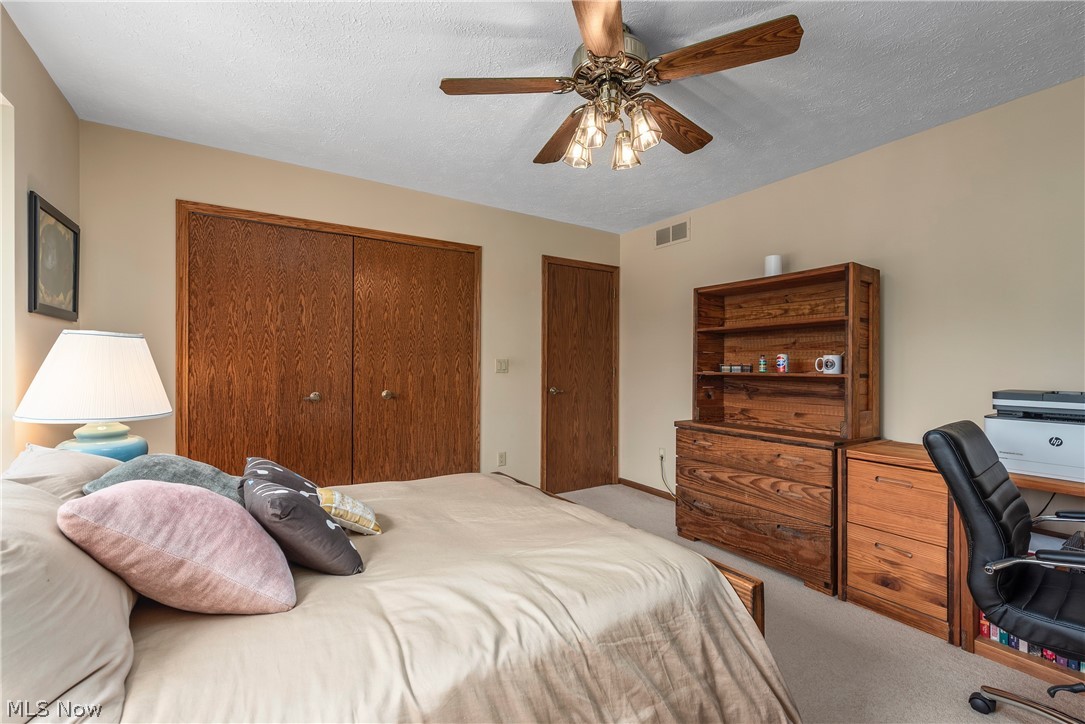 6683 Tudor Circle North Royalton OH 44133