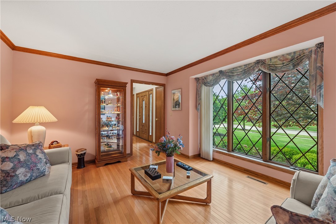 6683 Tudor Circle North Royalton OH 44133