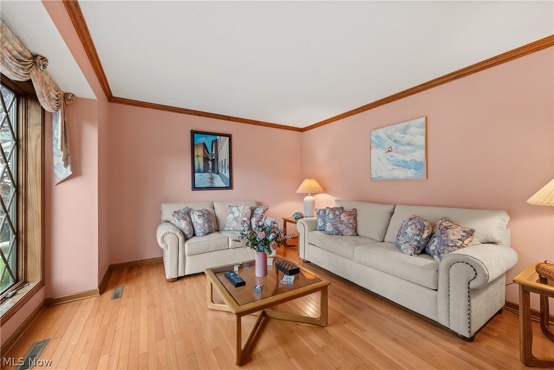 6683 Tudor Circle North Royalton OH 44133