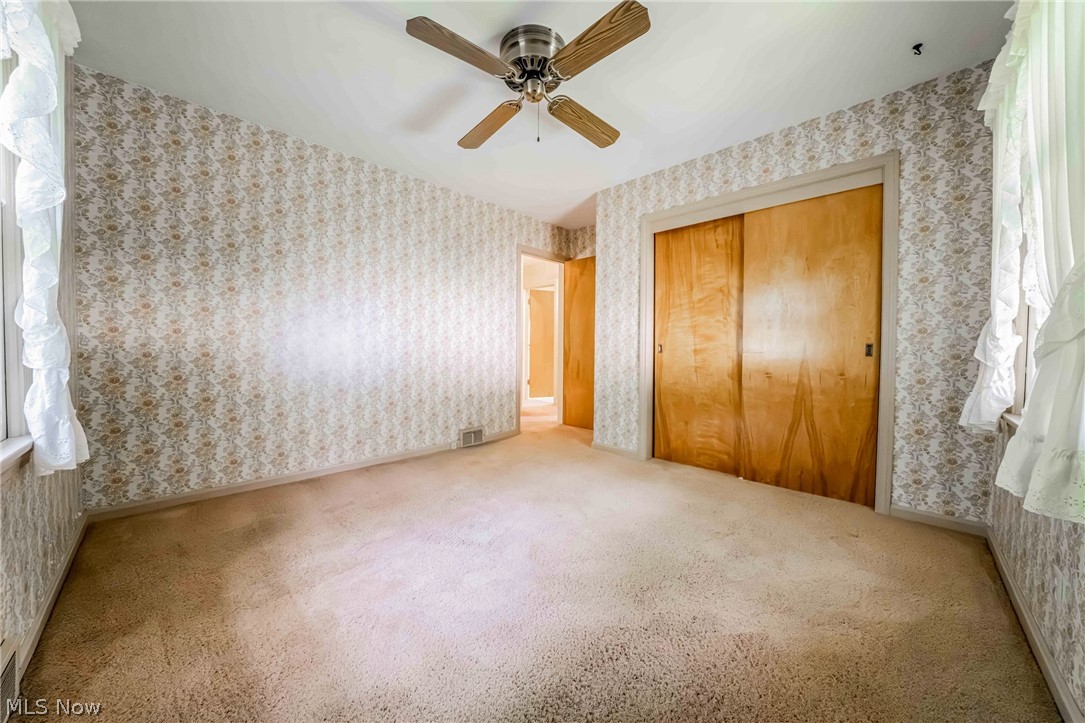 1094 N Pasadena Avenue Elyria OH 44035