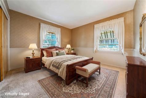 1094 N Pasadena Avenue Elyria OH 44035