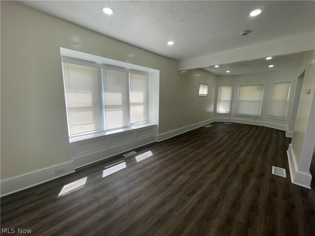 14101 Strathmore Avenue East Cleveland OH 44112
