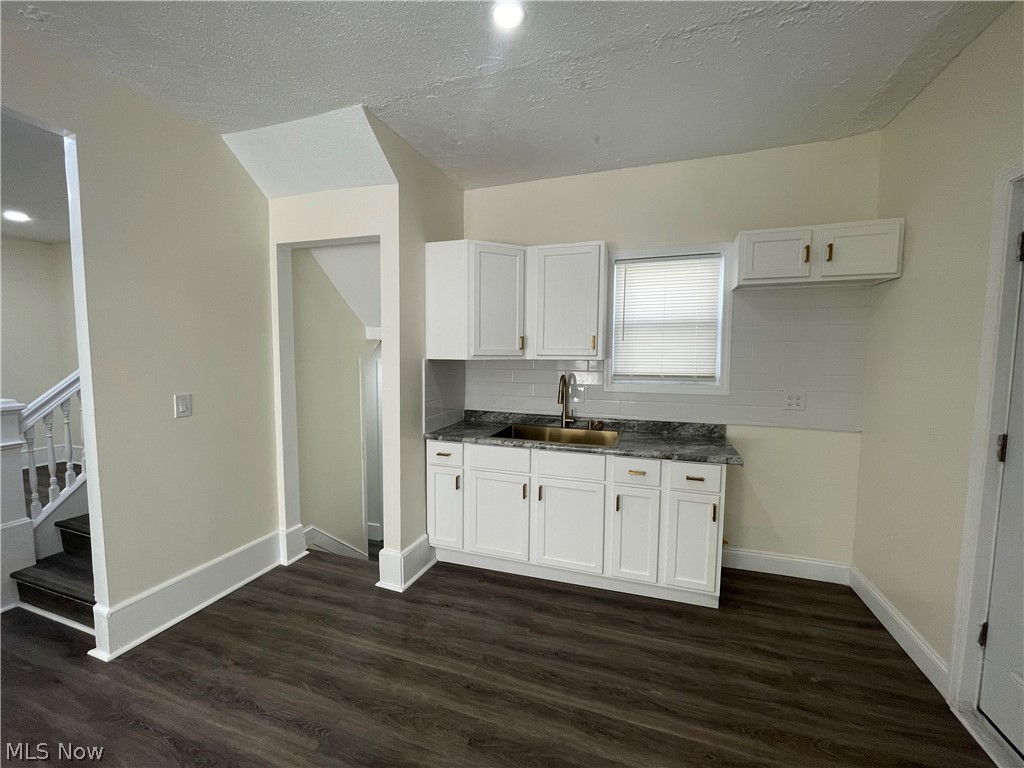14101 Strathmore Avenue East Cleveland OH 44112