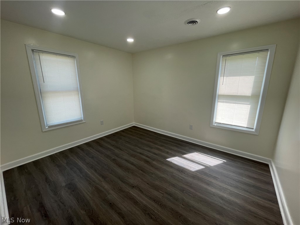 14101 Strathmore Avenue East Cleveland OH 44112