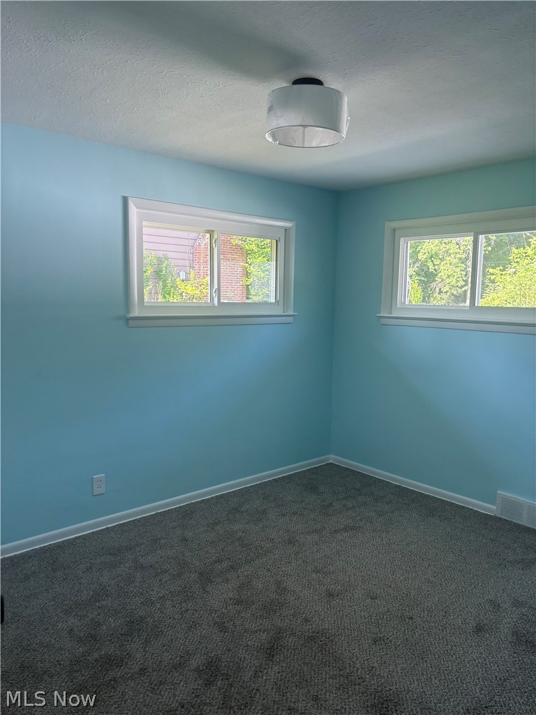 1574 Sunview Road Lyndhurst OH 44124