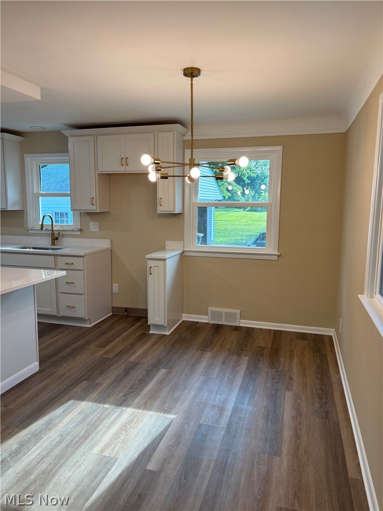 1574 Sunview Road Lyndhurst OH 44124