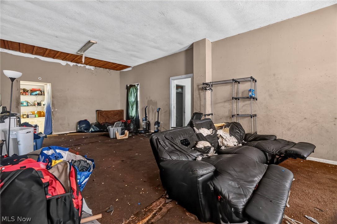 717 Baker Street Zanesville OH 43701